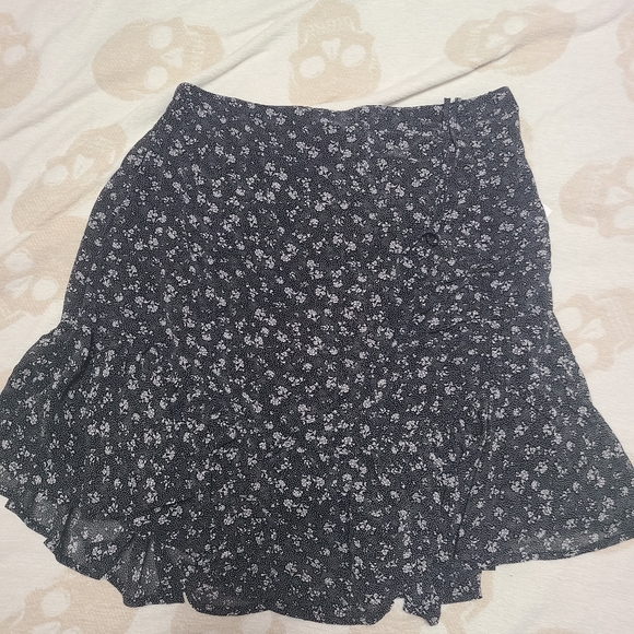 Arula Bonita Skirt - Picture 2 of 2